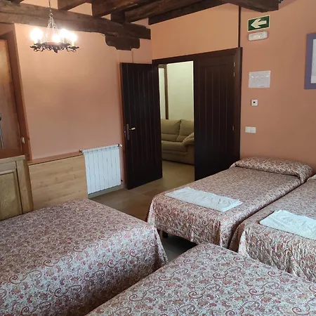Sagardikoetxea HABITACIONES CON BAÑO EN CASA RURAL-3